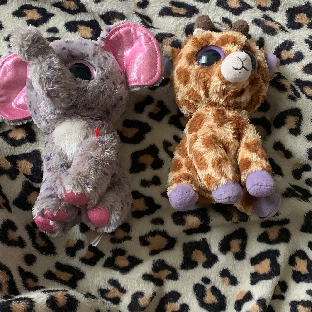 2 Ty 6" stuffed animals.